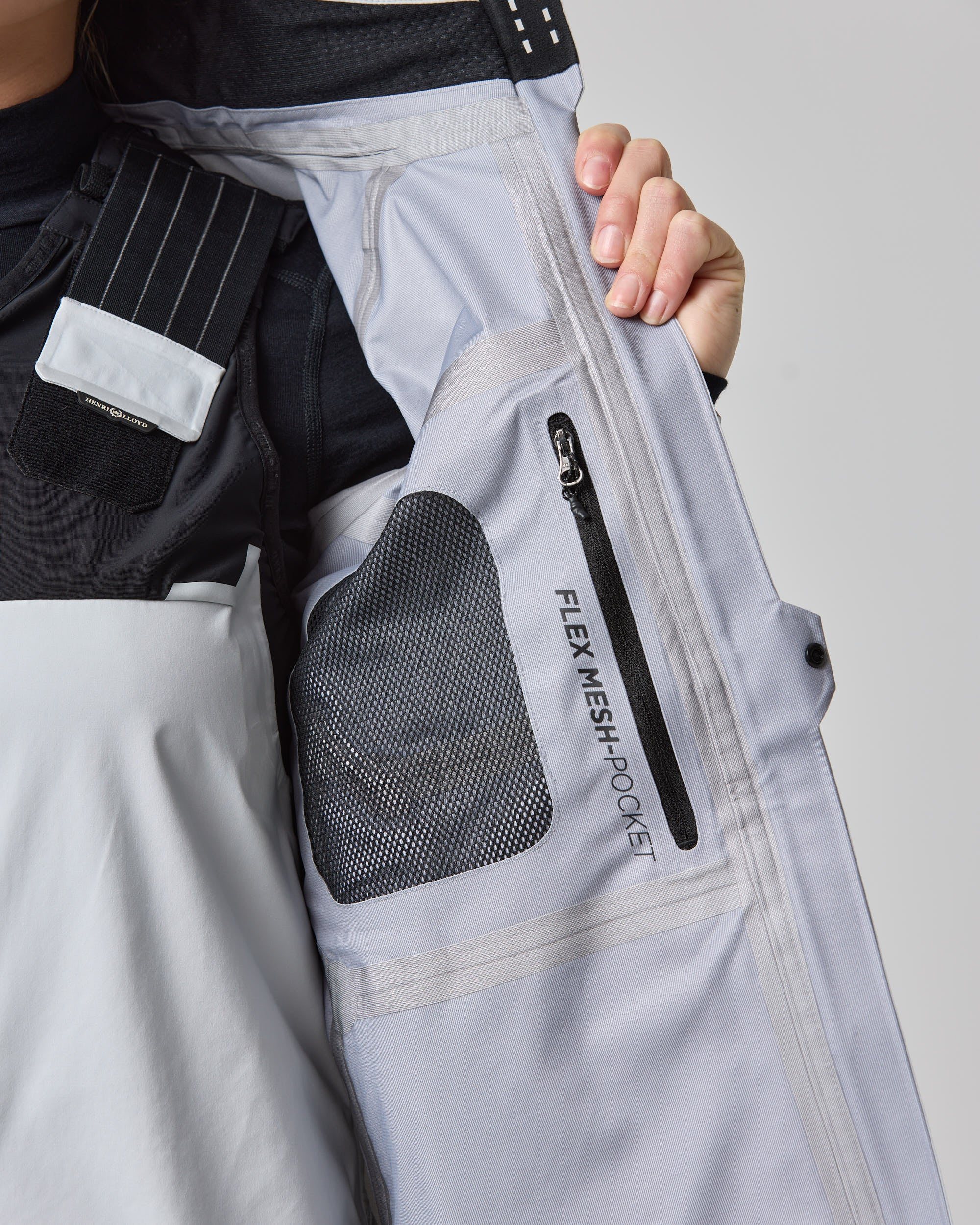 Dynamic Jacket Women's - Ice - Image 10