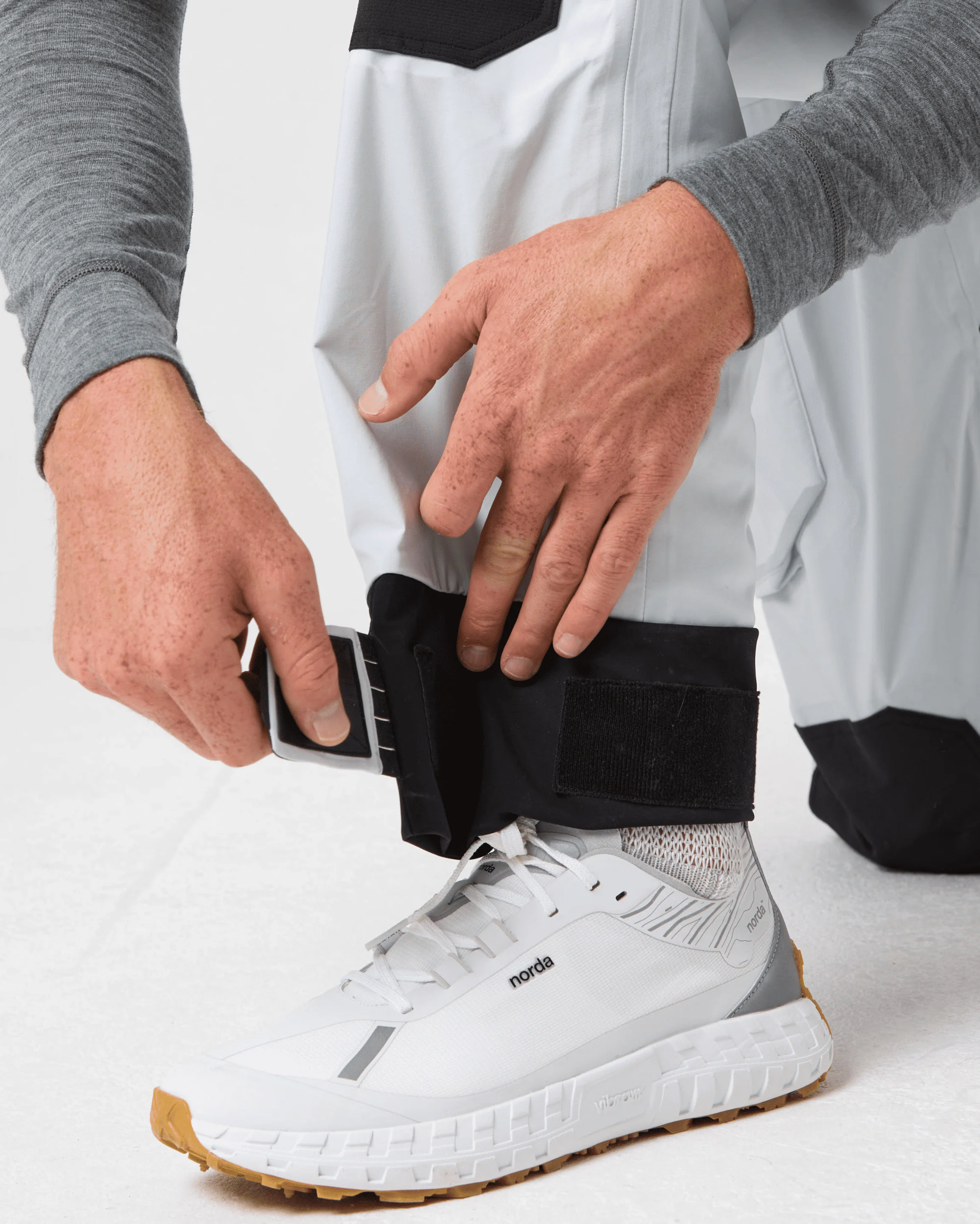 Men's Dynamic Salopettes - Ice - Image 10